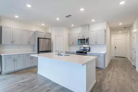 Kitchen - 3837 Thea Dr Lot 5 Dr, Redding, CA 96001 photo 1 of 4