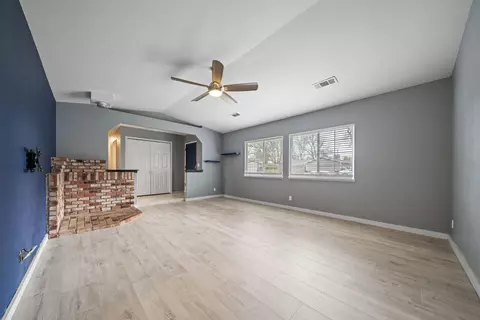 2833 Gunn Ct, Redding, CA 96001 photo 3