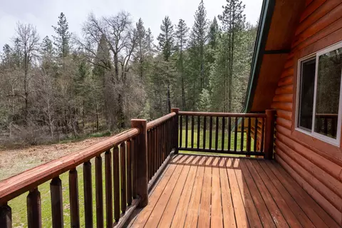 Exterior - 9200 Rainbow Lake Rd, Ono, CA 96047 photo 9 of 15