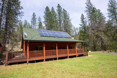 Exterior - 9200 Rainbow Lake Rd, Ono, CA 96047 photo 14 of 15