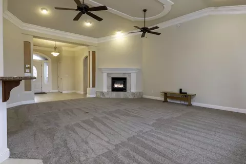 1547 Saint Andrews Dr, Redding, CA 96003 photo 4