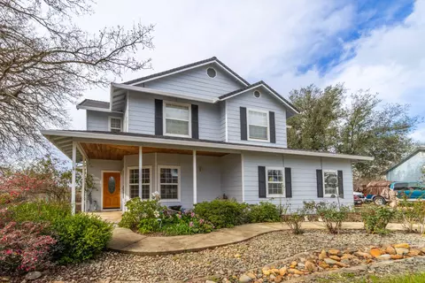 3854 Rolland Dr, Cottonwood, CA 96022