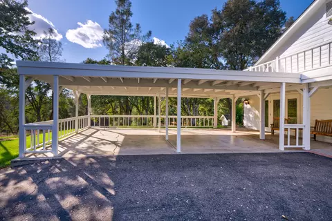 Exterior - 16385 River Heights Dr, Red Bluff, CA 96080 photo 5 of 17