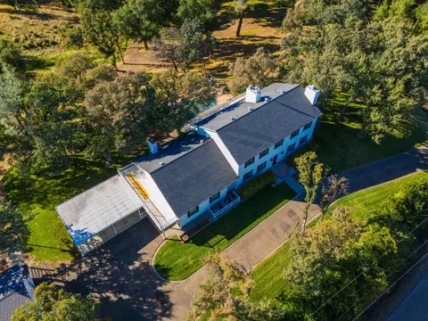View/Area - 16385 River Heights Dr, Red Bluff, CA 96080 photo 4 of 7