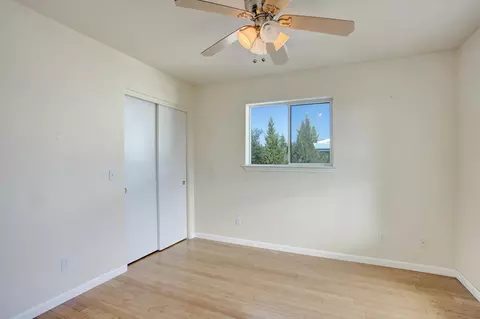 Bedroom - 22200 Delightful Way, Redding, CA 96003 photo 3 of 3