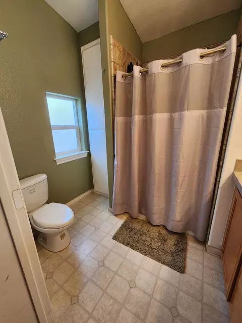 Bath - 21609 Oak Dr, Cassel, CA 96016 photo 2 of 2