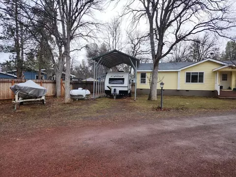 Exterior - 21609 Oak Dr, Cassel, CA 96016 photo 6 of 9