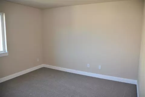 885 Congaree Ln, Redding, CA 96001 photo 7