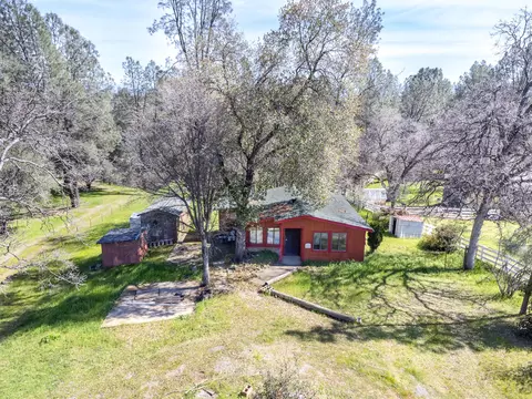 9099 Chaparral Dr, Redding, CA 96001 photo 2