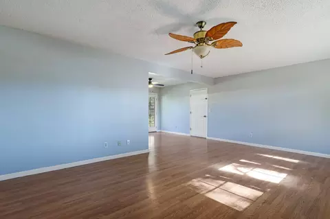 22785 W Jorgenson Ln, Red Bluff, CA 96080 photo 2