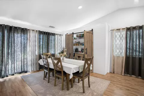 Dining - 752 Mallard St, Redding, CA 96003 photo 2 of 3