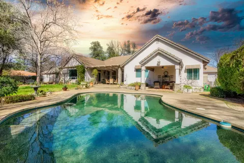 13310 Pala Mesa Cir, Redding, CA 96003