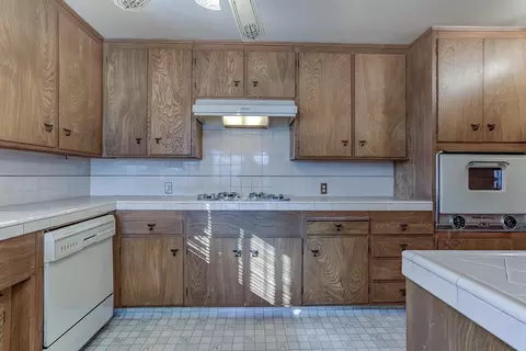 Kitchen - 1159 Almond Ave, Redding, CA 96001 photo 2 of 6