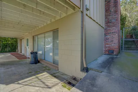 Exterior - 1159 Almond Ave, Redding, CA 96001 photo 10 of 14