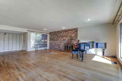 Living - 1159 Almond Ave, Redding, CA 96001 photo 2 of 3