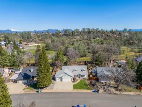 View/Area - 5918 Beaumont Dr, Redding, CA 96003 photo 3 of 3