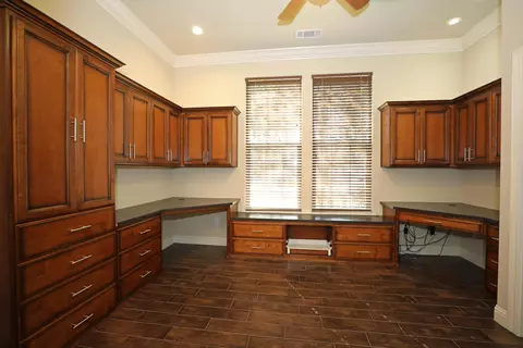 Kitchen - 2846 Smith River Dr, Redding, CA 96002 photo 4 of 4