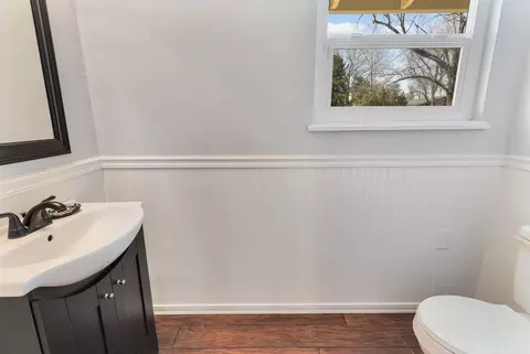 Bath - 4903 Alta Rico Dr, Redding, CA 96002 photo 1 of 4