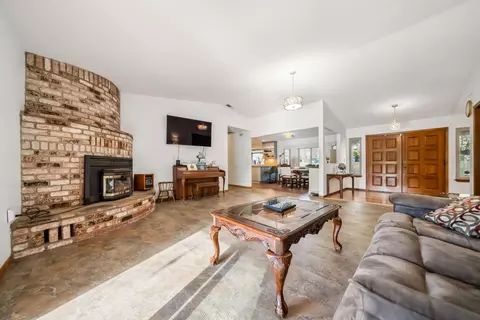 Living - 13432 Kings Way, Redding, CA 96003 photo 1 of 2