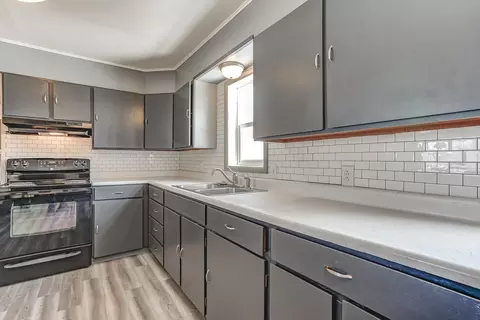 Kitchen - 359 Third Ave, Chester, CA 96020 photo 4 of 4