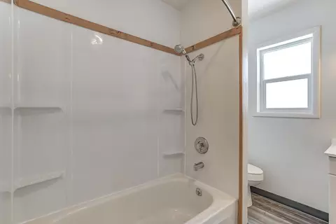 Bath - 359 Third Ave, Chester, CA 96020 photo 3 of 3