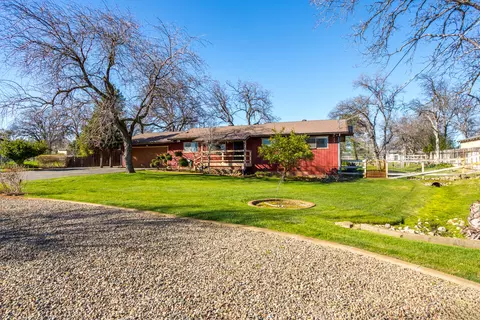 Exterior - 3560 E Keswick Dam Rd, Redding, CA 96003 photo 16 of 16