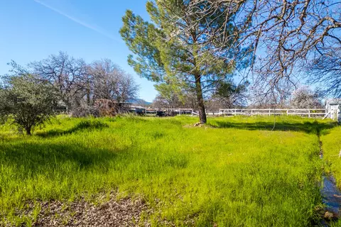 Exterior - 3560 E Keswick Dam Rd, Redding, CA 96003 photo 12 of 16