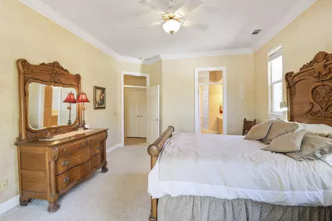 Bedroom - 2648 Templeton Dr, Redding, CA 96002 photo 4 of 8