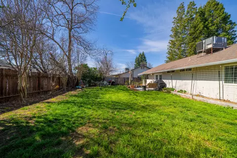 2579 Atrium Way, Redding, CA 96003 photo 15