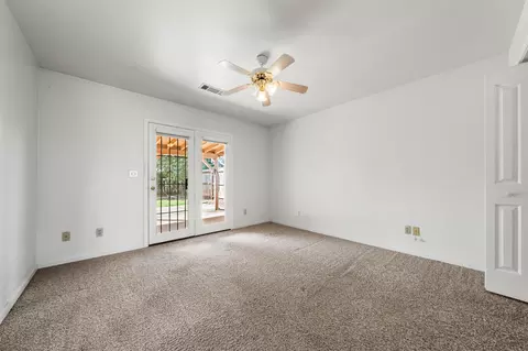 3560 Leonard St, Redding, CA 96002 photo 9