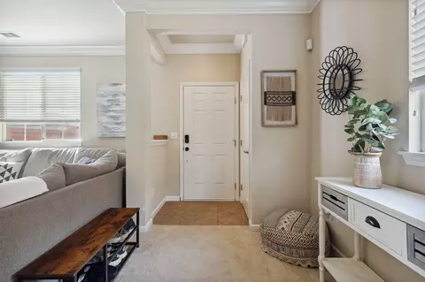 Entry Way - 672 Mission De Oro Dr, Redding, CA 96003 photo 6 of 9