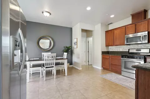 Dining - 672 Mission De Oro Dr, Redding, CA 96003 photo 3 of 6