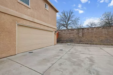 Exterior - 672 Mission De Oro Dr, Redding, CA 96003 photo 1 of 22