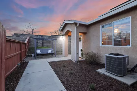 Exterior - 672 Mission De Oro Dr, Redding, CA 96003 photo 21 of 22