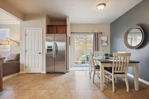 Dining - 672 Mission De Oro Dr, Redding, CA 96003 photo 2 of 6