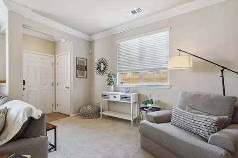 Entry Way - 672 Mission De Oro Dr, Redding, CA 96003 photo 4 of 9