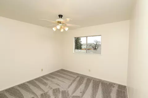 Bedroom - 533 Kimball Rd, Red Bluff, CA 96080 photo 2 of 3