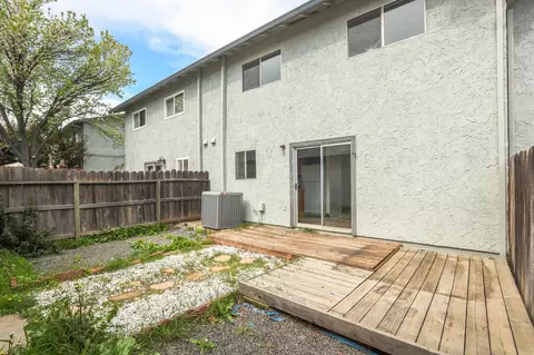 Exterior - 533 Kimball Rd, Red Bluff, CA 96080 photo 8 of 9