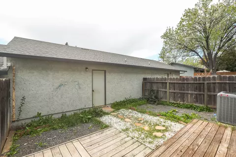 Exterior - 533 Kimball Rd, Red Bluff, CA 96080 photo 9 of 9