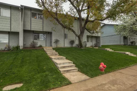 Exterior - 533 Kimball Rd, Red Bluff, CA 96080 photo 2 of 9