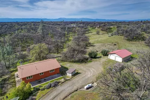 17055 Basler Rd, Cottonwood, CA 96022