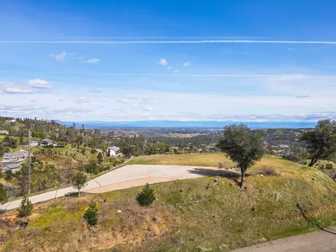 15678 Shasta Estates Dr, Redding, CA 96001 photo 1