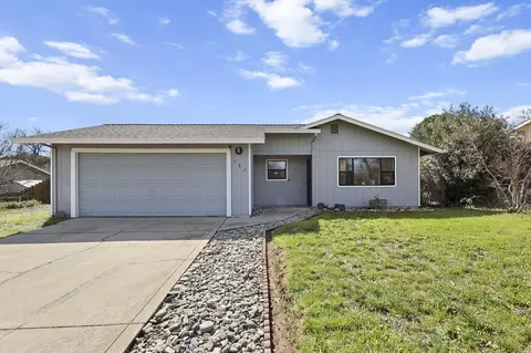782 Redwood Blvd, Redding, CA 96003
