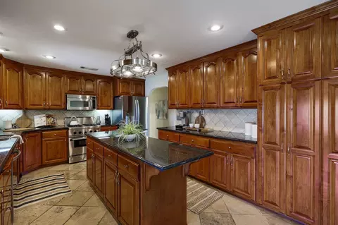 Kitchen - 3074 Brent Rd, Redding, CA 96002 photo 2 of 6