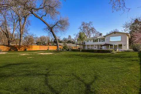 Exterior - 3074 Brent Rd, Redding, CA 96002 photo 44 of 111