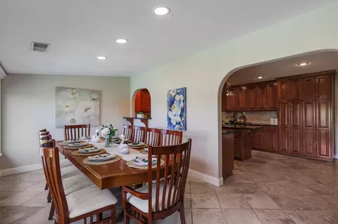 Dining - 3074 Brent Rd, Redding, CA 96002 photo 2 of 2