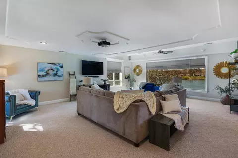 Living - 3074 Brent Rd, Redding, CA 96002 photo 3 of 6