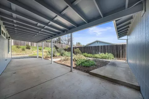 1477 Setter Dr, Redding, CA 96003 photo 17