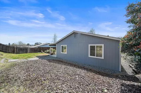 1477 Setter Dr, Redding, CA 96003 photo 19