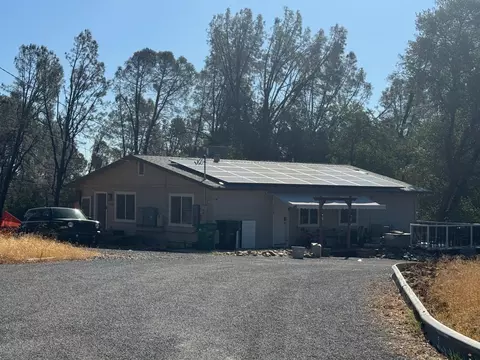 9329 Irish Creek Ln, Redding, CA 96001